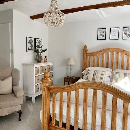 Little Limes An Adorable Little Suffolk Getaway With Outside Space Near Woodbridge Eyke Buitenkant foto